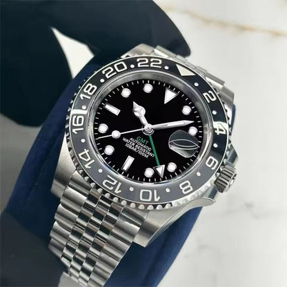 Jubilee Bracelet Model | Bruce Wayne